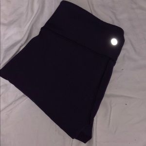 Reversible Lululemon Leggings (black and purple)